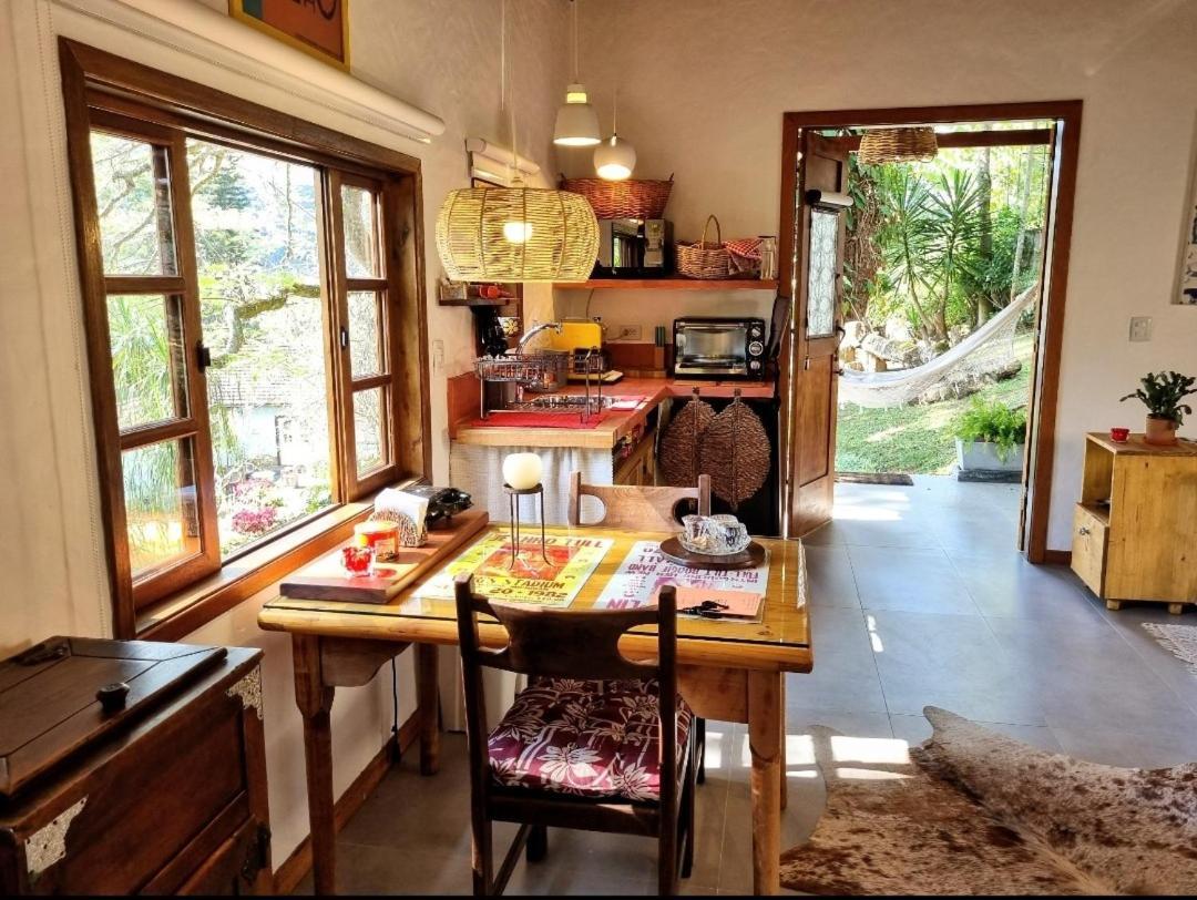 Pousada Pinati Teresópolis Habitación foto